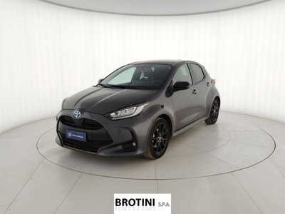Toyota Yaris 1.5 Hybrid 5 porte Lounge del 2022 usata a Massa