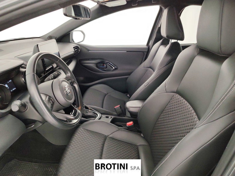 Toyota Yaris usata a Massa-Carrara (7)