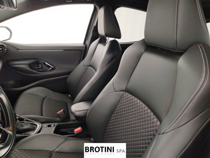 Toyota Yaris usata a Massa-Carrara (9)