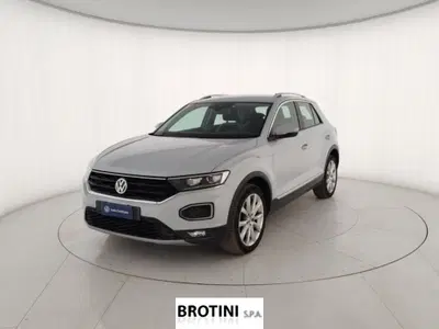 Volkswagen T-Roc 2.0 TDI SCR 4MOTION Advanced BlueMotion Technology del 2018 usata a Massa
