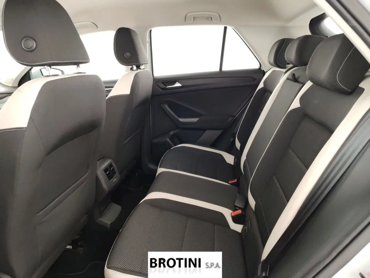 Volkswagen T-Roc usata a Massa-Carrara (10)