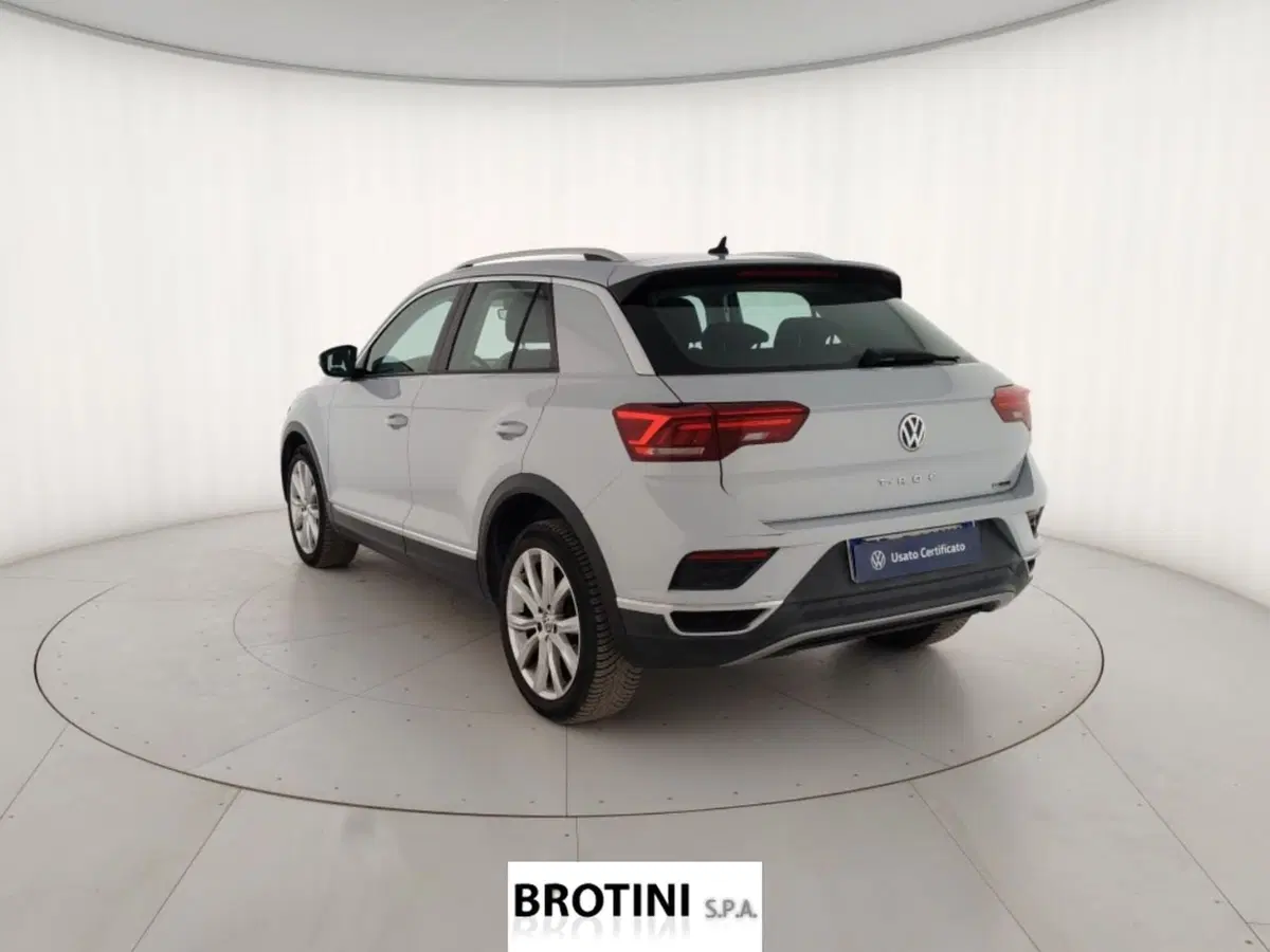 Volkswagen T-Roc usata a Massa-Carrara (2)