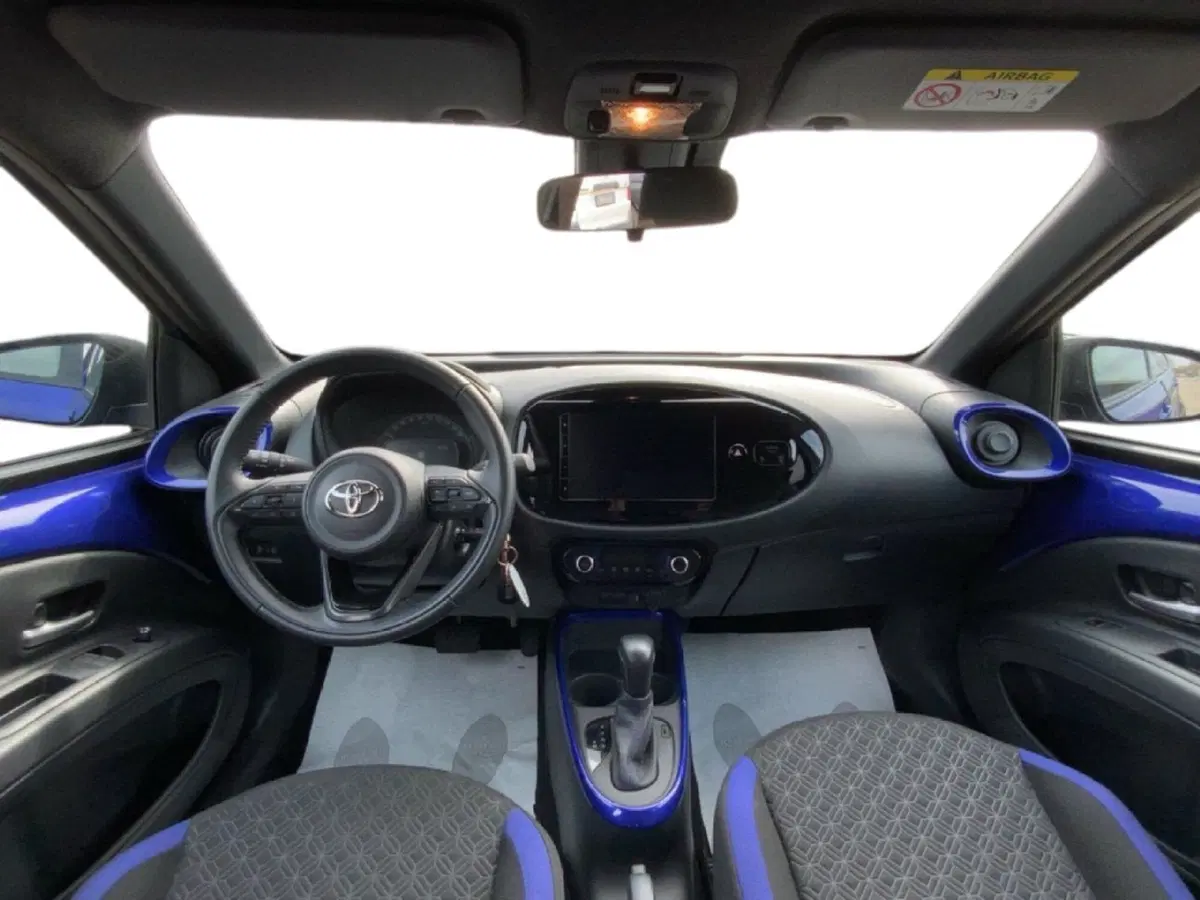 Toyota Aygo X usata a Perugia (6)
