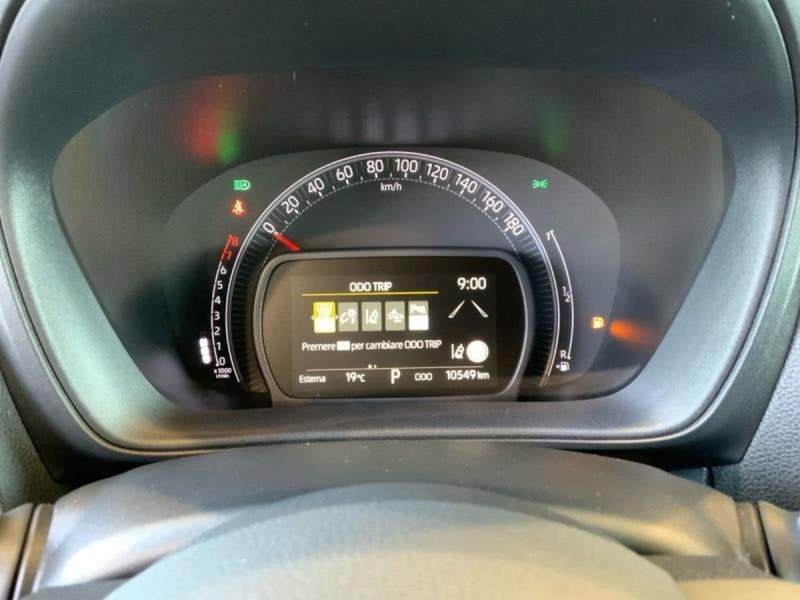 Toyota Aygo X usata a Perugia (10)