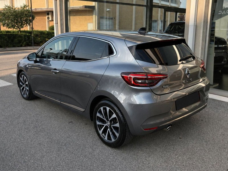 Renault Clio usata a Rimini (2)