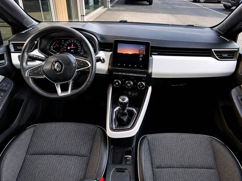 Renault Clio usata a Rimini (7)