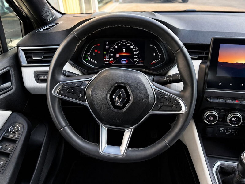 Renault Clio usata a Rimini (9)