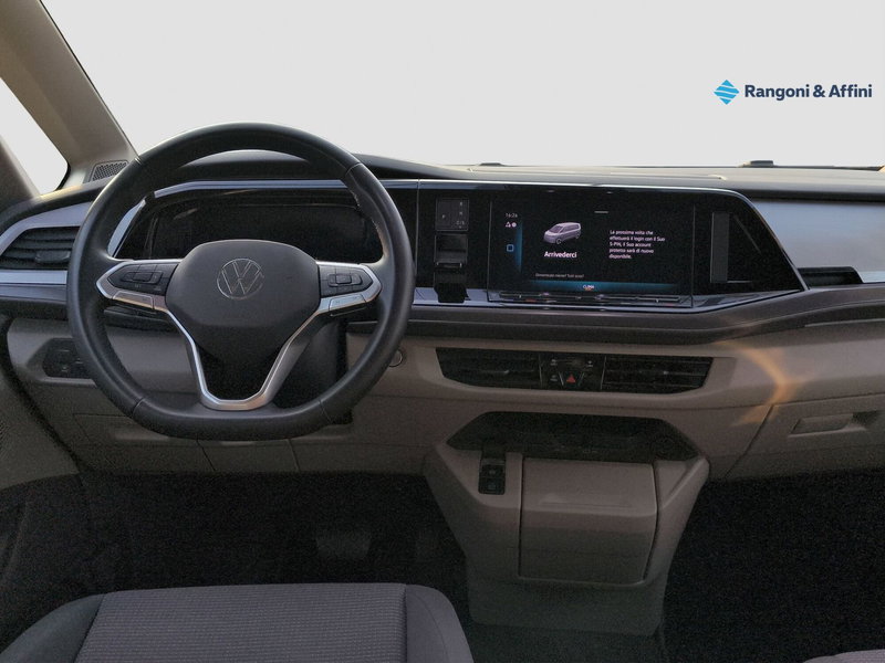 Volkswagen Multivan usata a Brescia (11)