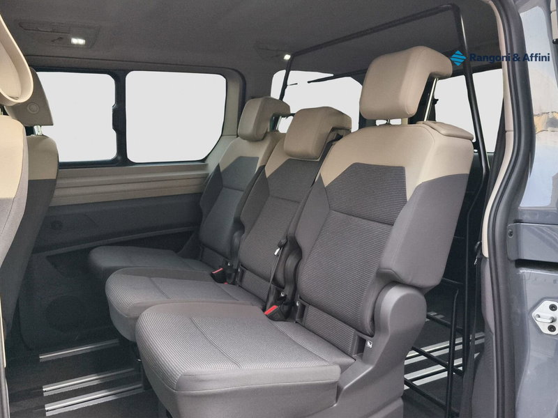 Volkswagen Multivan usata a Brescia (14)