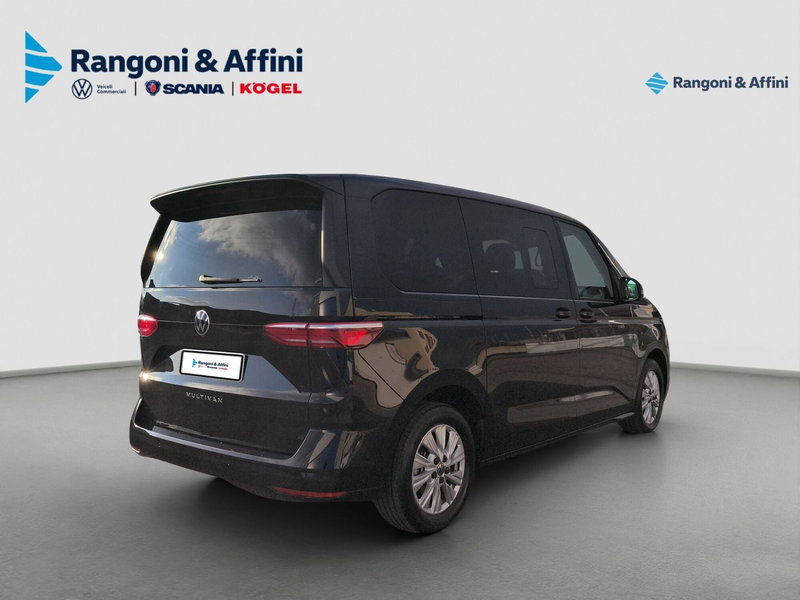 Volkswagen Multivan usata a Brescia (6)