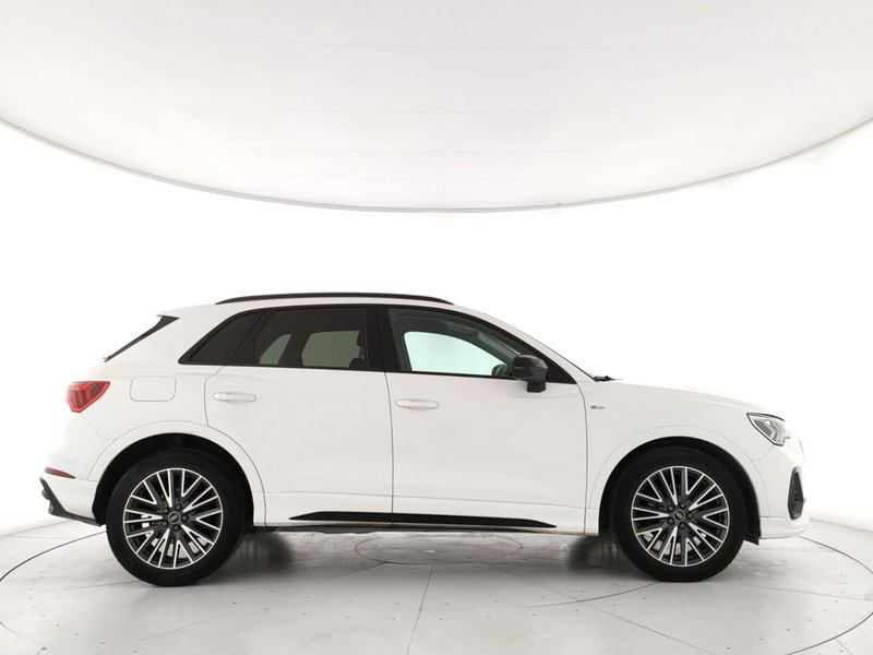 Audi Q3 Sportback usata a Napoli (3)