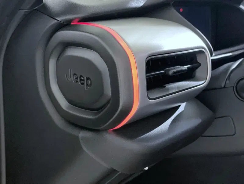 Jeep Avenger nuova a Perugia (15)