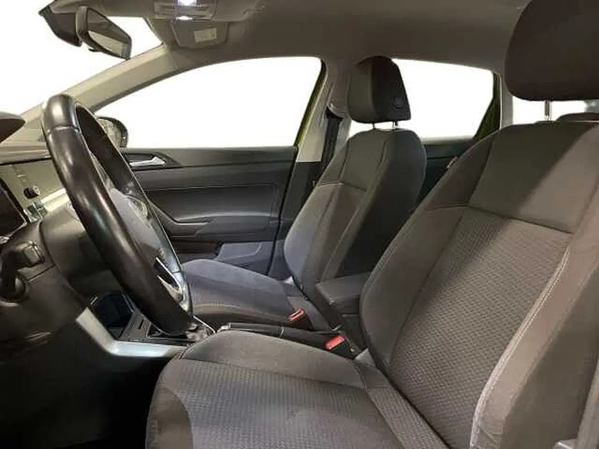 Volkswagen Taigo usata a Prato (9)