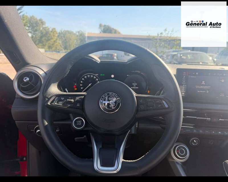 Alfa Romeo Tonale usata a Lucca (11)