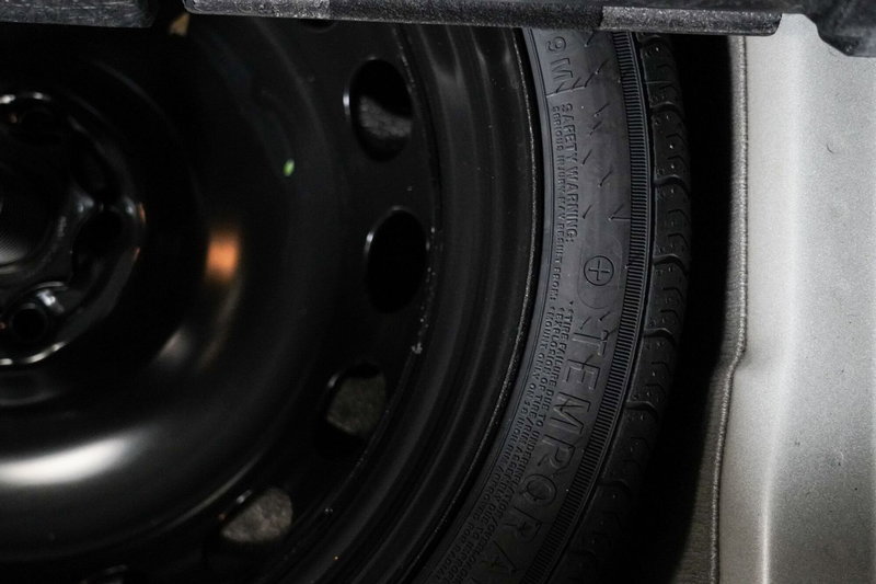 Volkswagen T-Cross usata a Varese (17)