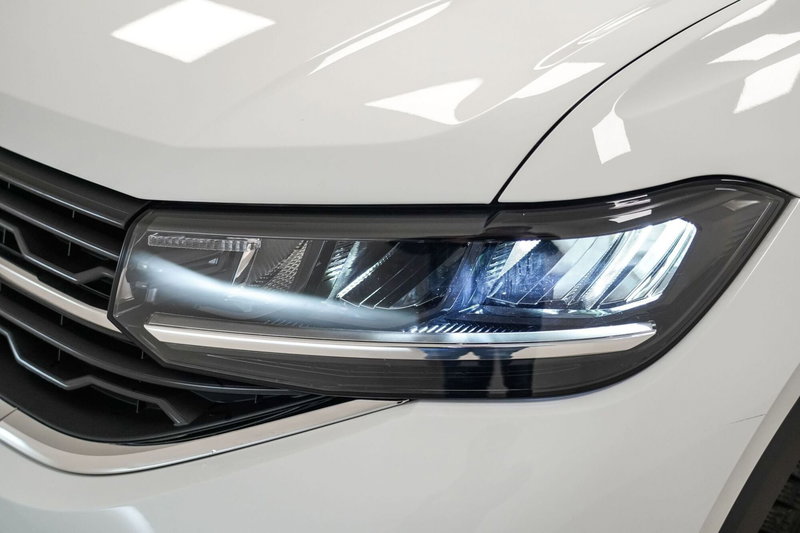 Volkswagen T-Cross usata a Varese (4)