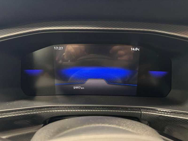 Volkswagen T-Cross usata a Varese (6)