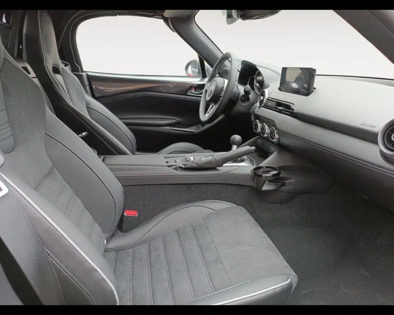 Mazda MX-5 nuova a Ravenna (14)