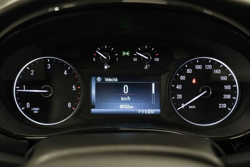 Opel Mokka usata a Varese (8)