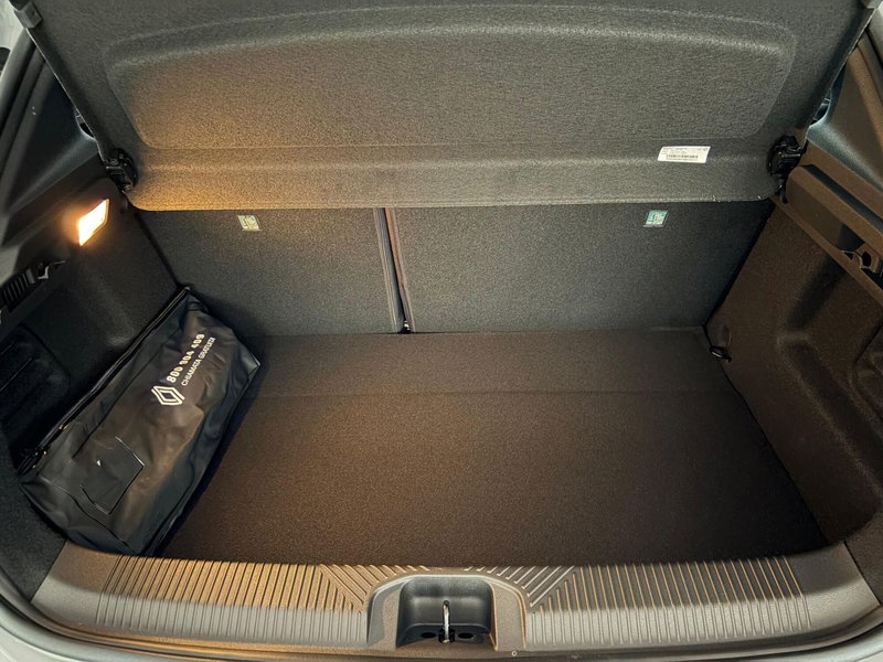 Renault Clio nuova a Milano (10)