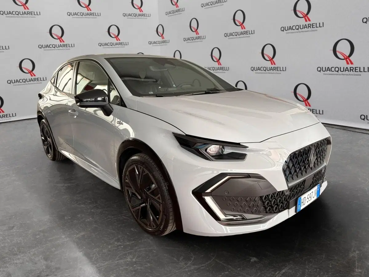 Renault Clio nuova a Milano (3)