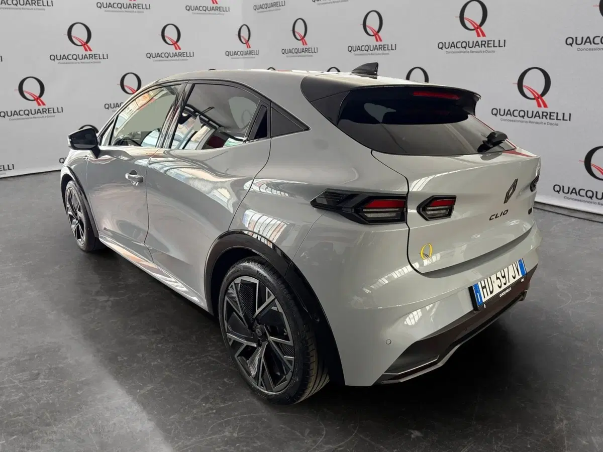 Renault Clio nuova a Milano (7)