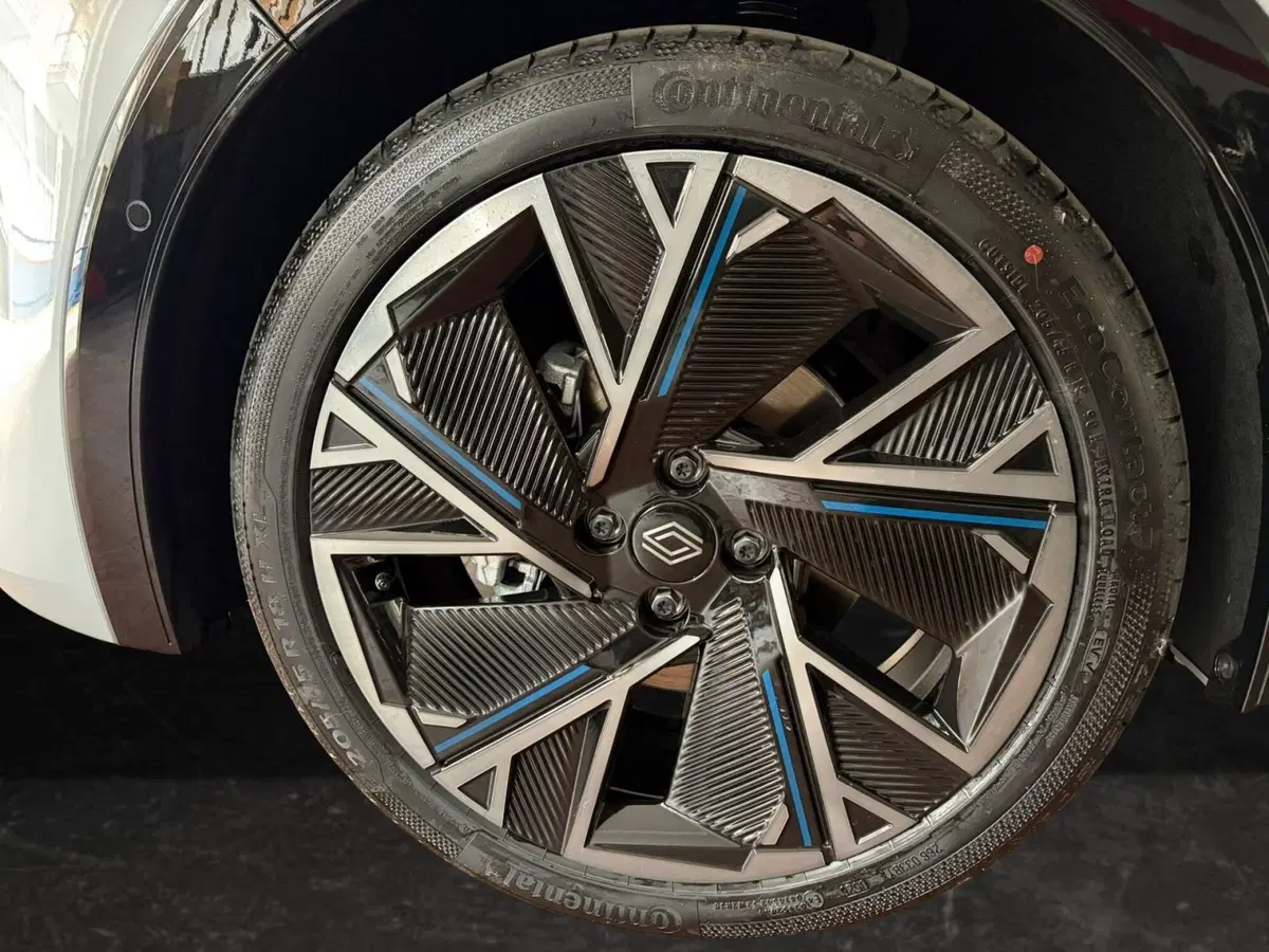 Renault Clio nuova a Milano (9)