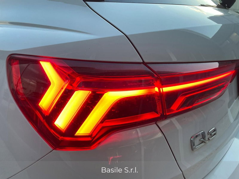 Audi Q3 Sportback usata a Taranto (4)