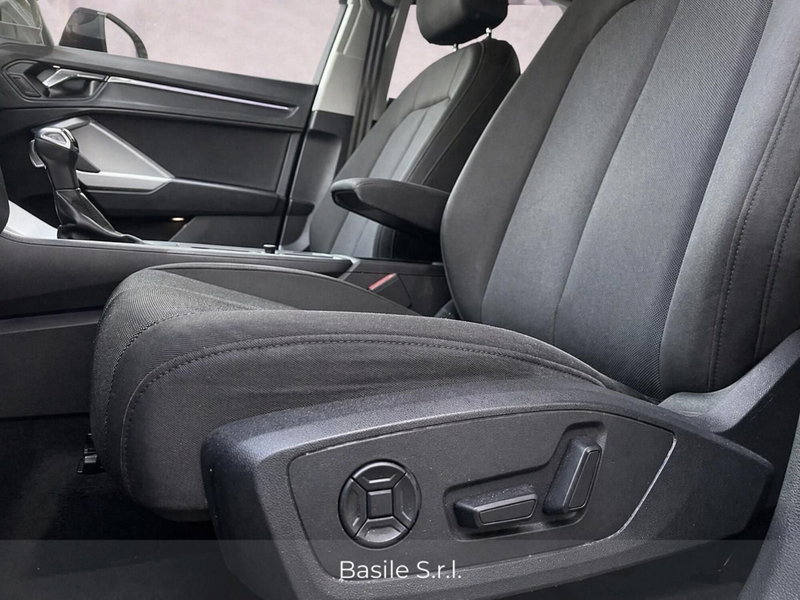 Audi Q3 Sportback usata a Taranto (7)