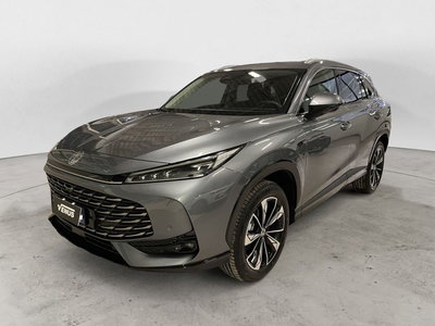 Mg HS 1.5 Luxury auto nuova a Seregno