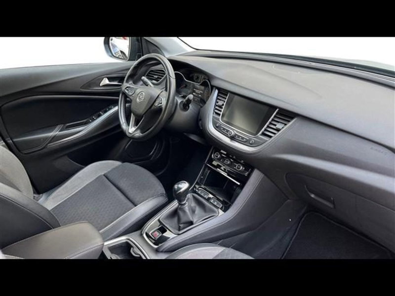 Opel Grandland X usata a Firenze (11)