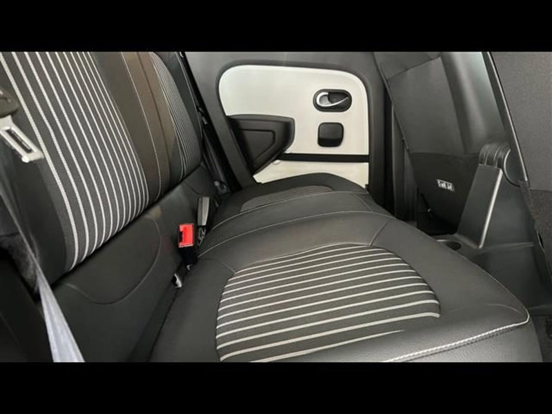 Renault Twingo nuova a Firenze (12)