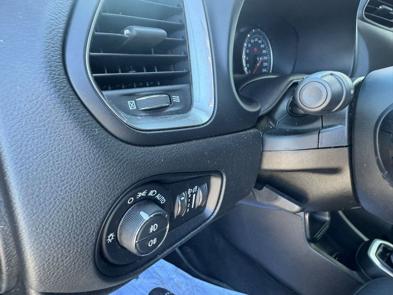 Jeep Renegade usata a Salerno (15)