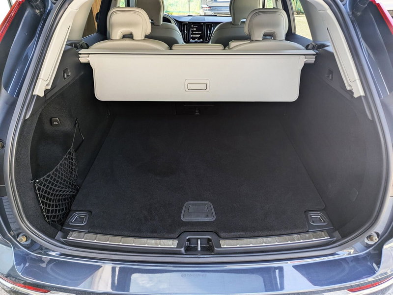 Volvo XC60 usata a Pescara (7)