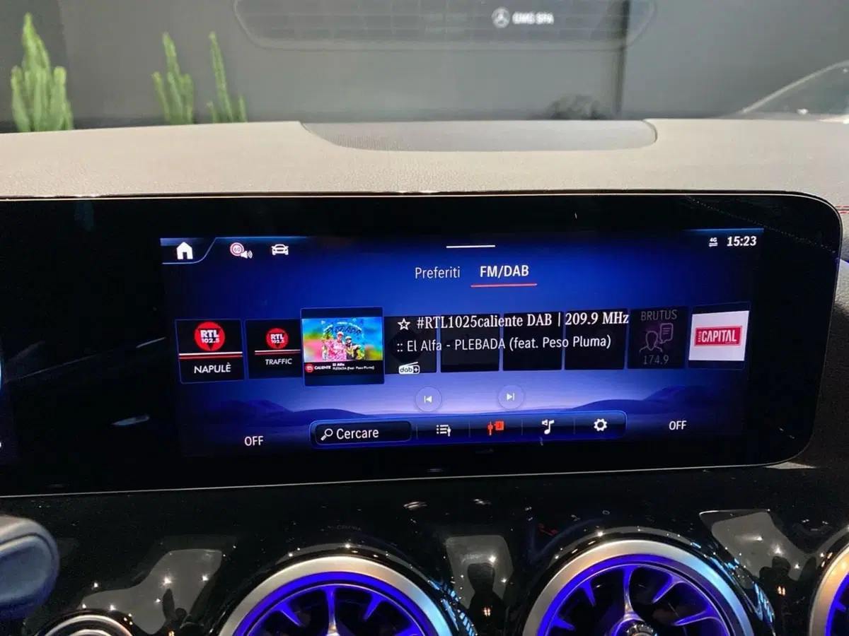 Mercedes-Benz EQA usata a Firenze (12)