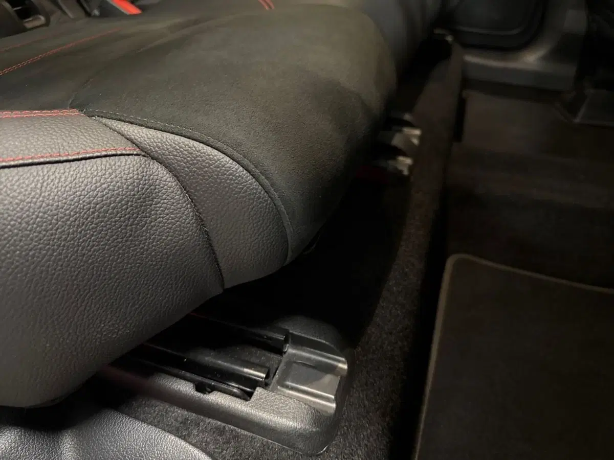 Mercedes-Benz GLB usata a Prato (19)