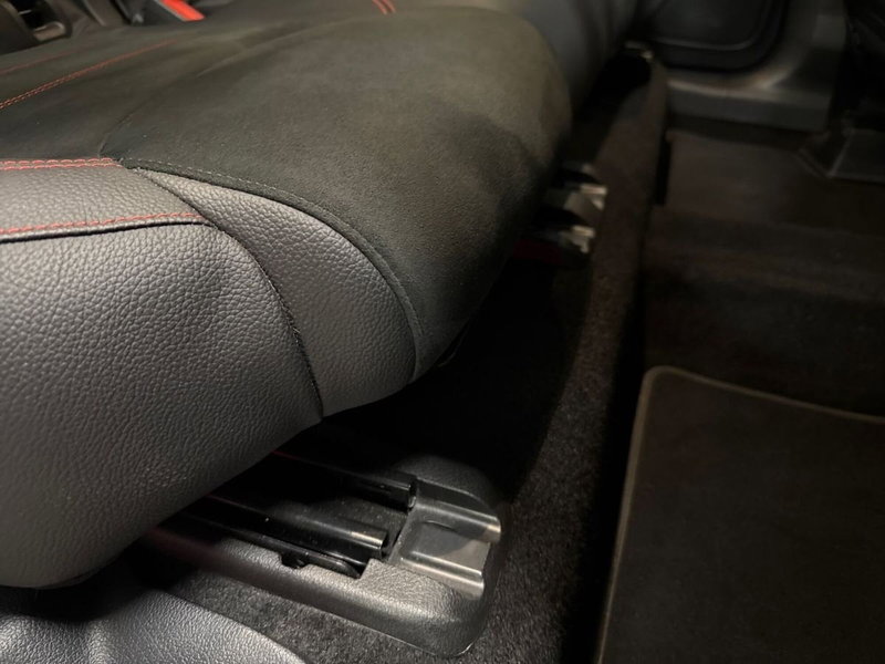 Mercedes-Benz GLB usata a Prato (19)