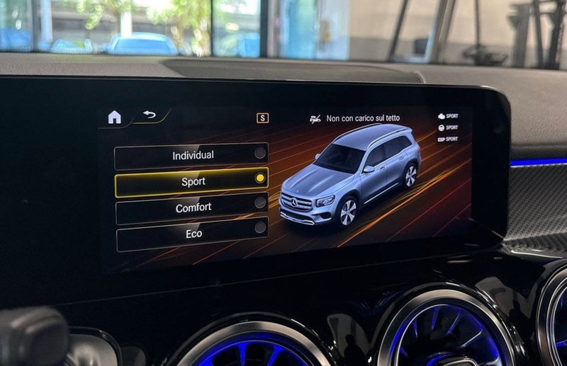 Mercedes-Benz GLB usata a Prato (20)