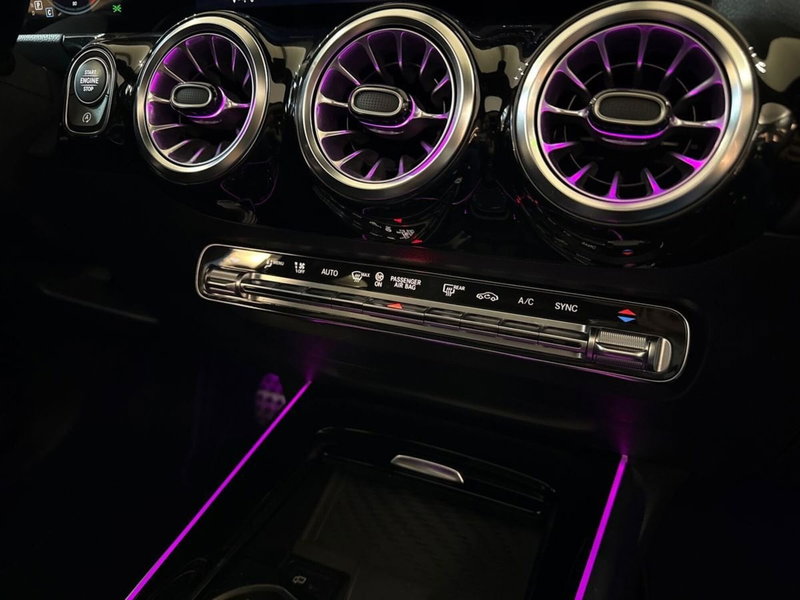 Mercedes-Benz GLA SUV usata a Prato (14)