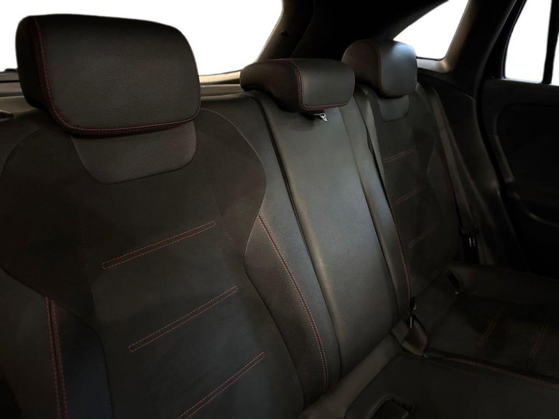 Mercedes-Benz GLA SUV usata a Prato (16)