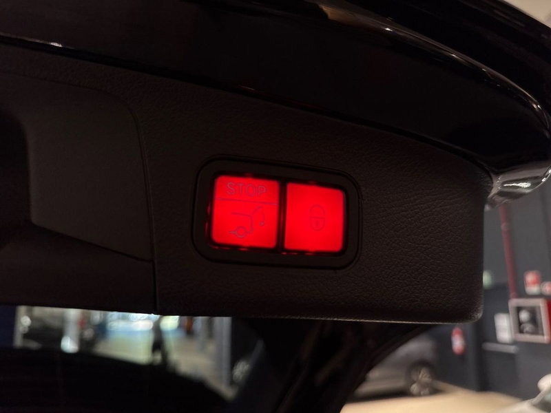 Mercedes-Benz GLA SUV usata a Prato (20)