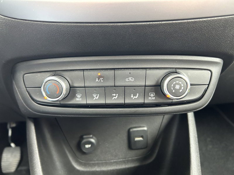 Opel Crossland X usata a Cuneo (13)