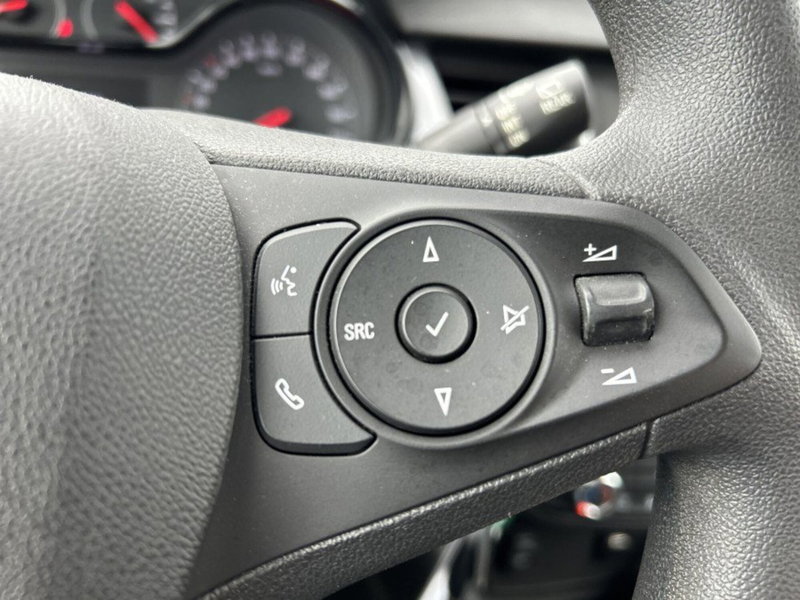 Opel Crossland X usata a Cuneo (9)