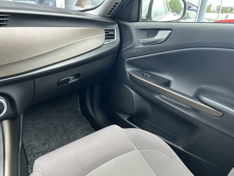 Alfa Romeo Giulietta usata a Cuneo (17)
