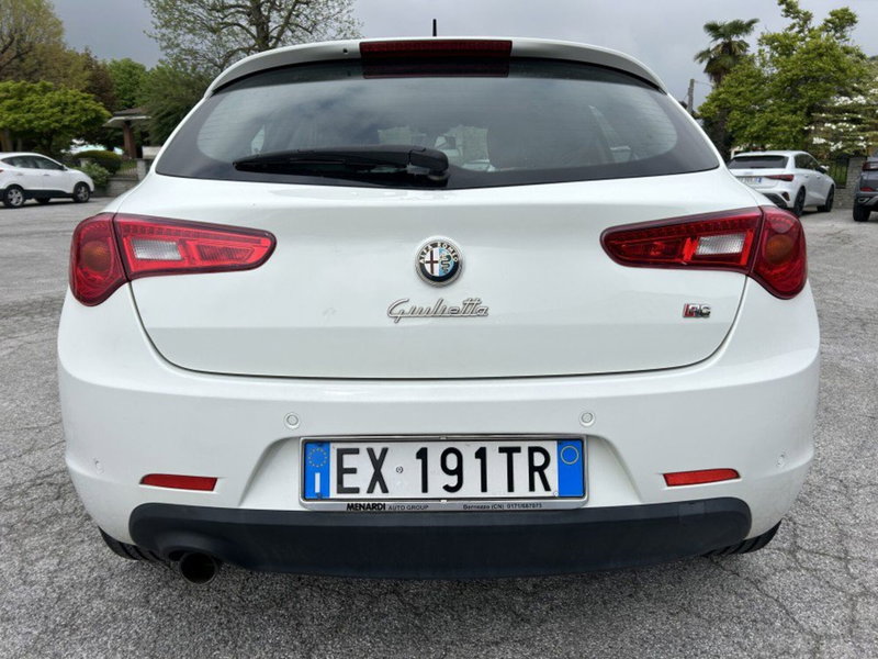 Alfa Romeo Giulietta usata a Cuneo (4)