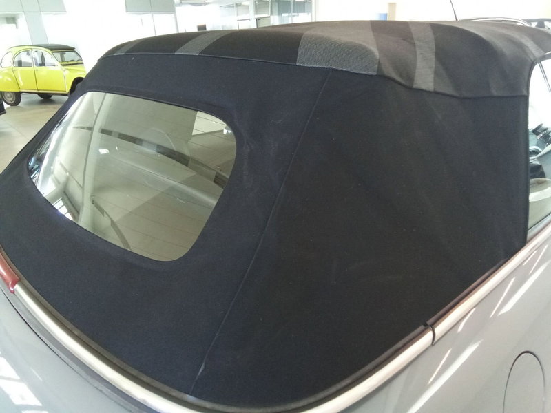 MINI Mini Cabrio usata a Rimini (13)