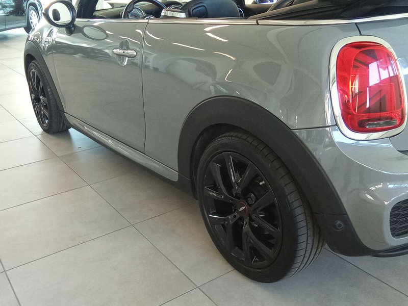 MINI Mini Cabrio usata a Rimini (7)