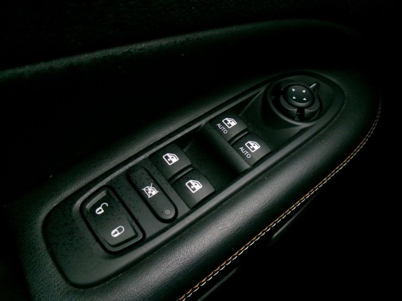 Jeep Compass usata a Venezia (19)
