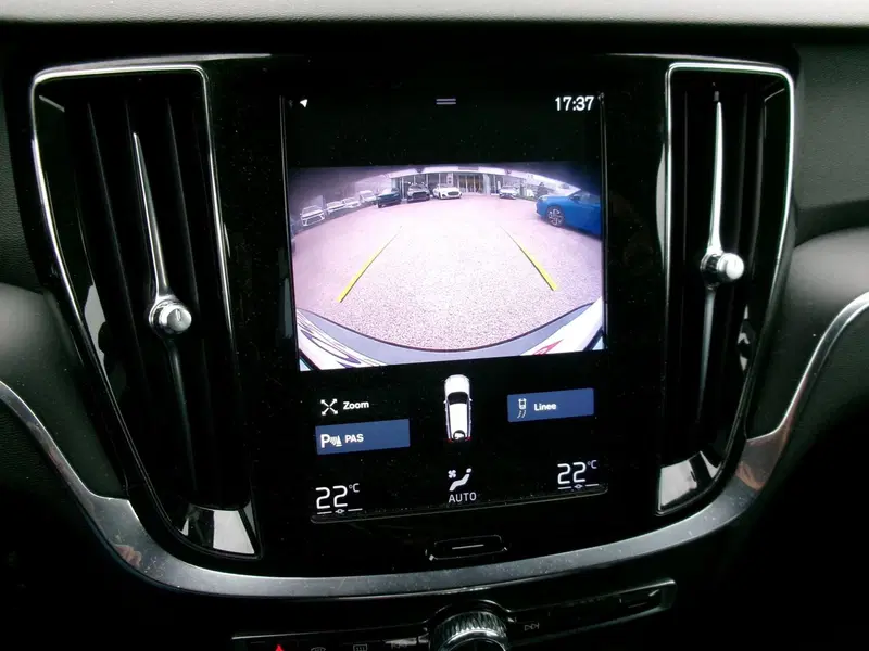 Volvo V60 usata a Venezia (14)