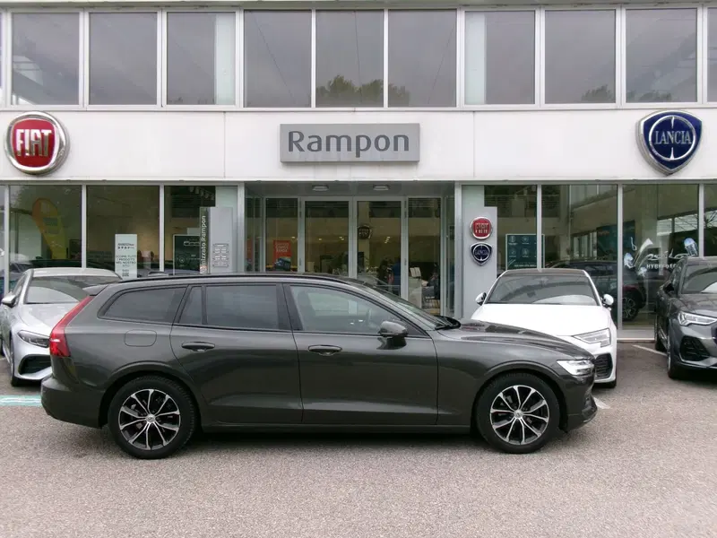 Volvo V60 usata a Venezia (2)